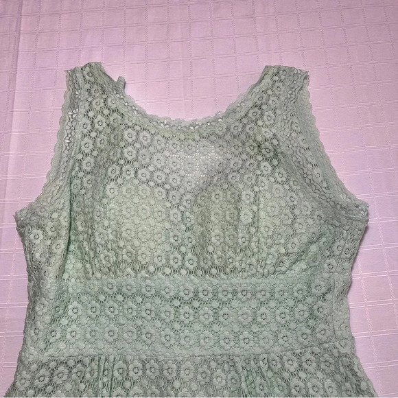B Darlin Mini Mint Green Lace Overlay Juniors 11/12 Dress Prom/Graduation - Picture 5 of 11